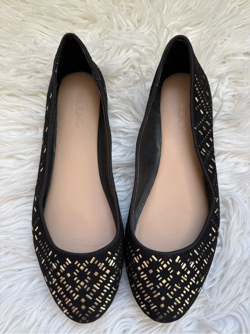 Women’s Black Flats with Gold Detailing size 7.5